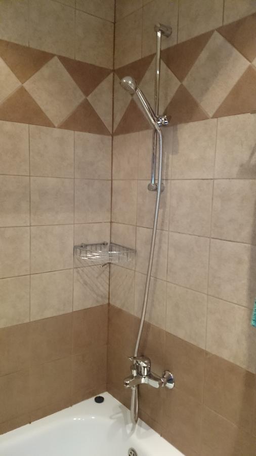 Tes Royal Plaza Apartments بوروفتس المظهر الخارجي الصورة